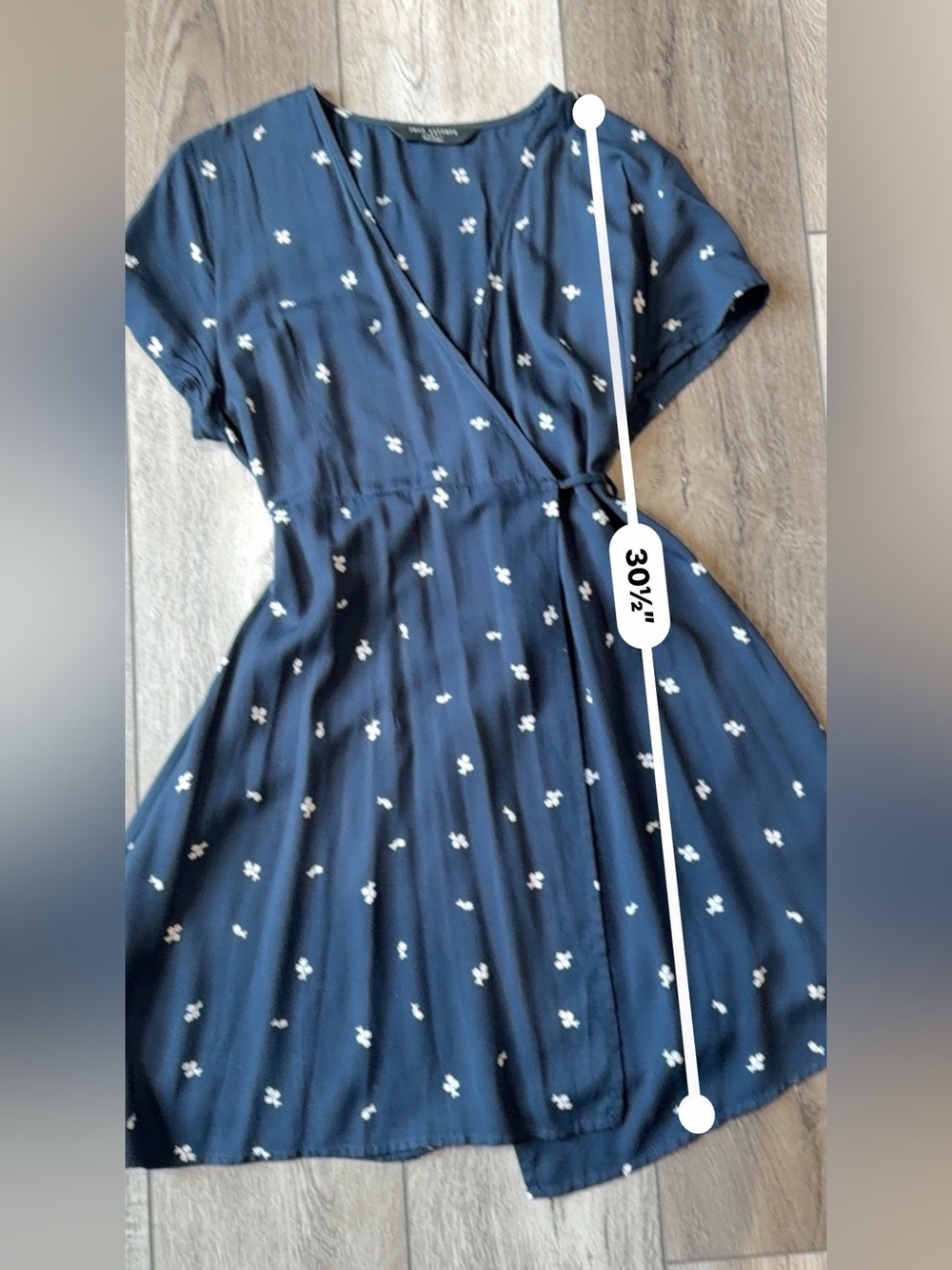 Knot sisters- Classic Preppy Flowy Mini Wrap Dress! Tailgate or Concert Ready! - Picture 4 of 7